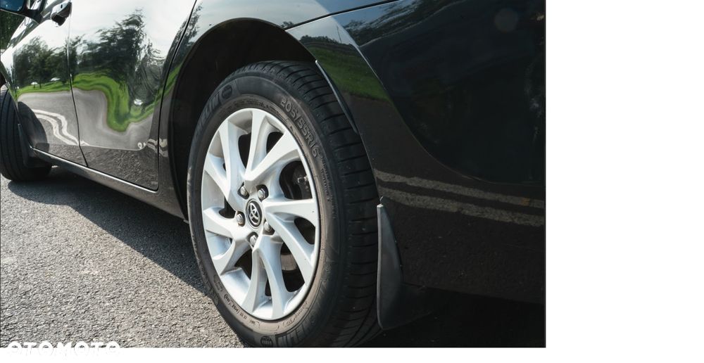 Toyota Corolla 1.6 Comfort - 4