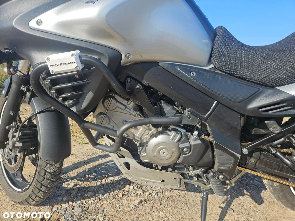 Suzuki DL - 12