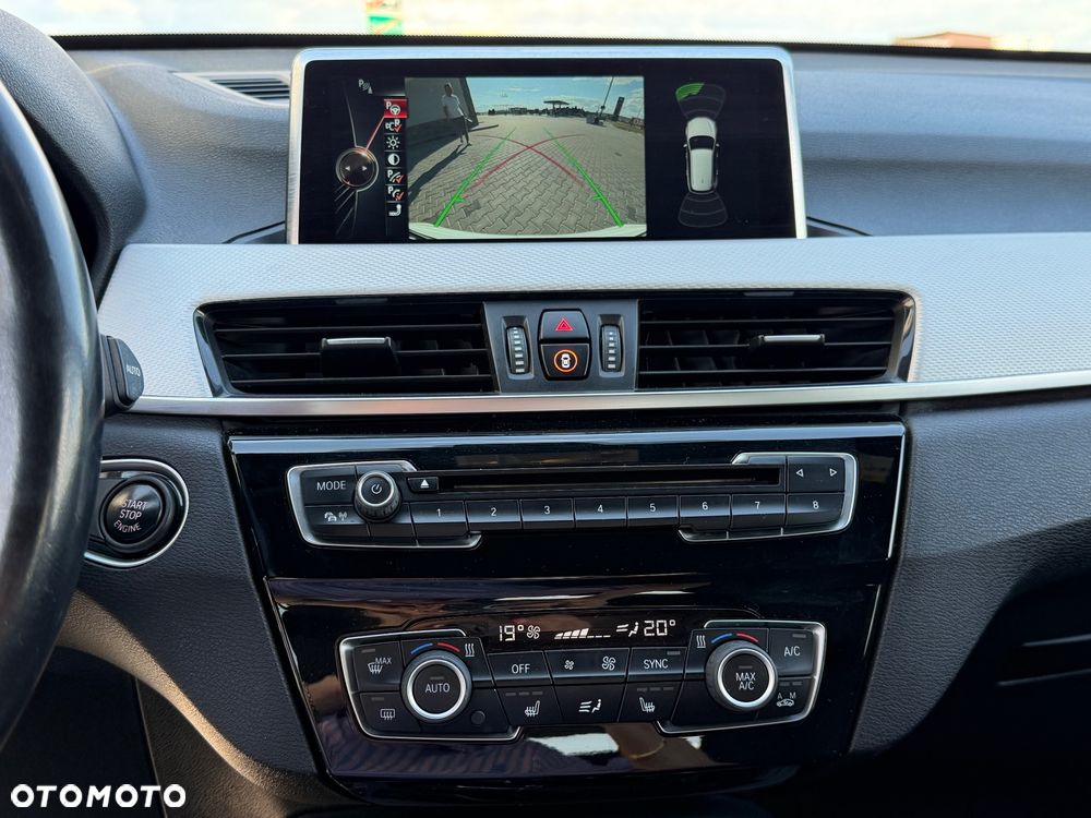 BMW X1 - 24