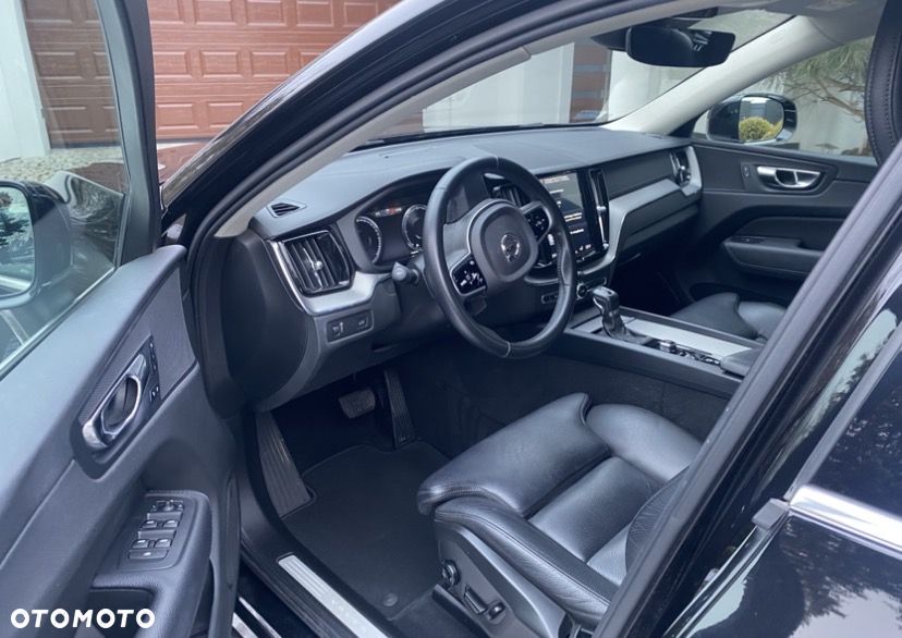 Volvo XC 60 D5 SCR AWD Inscription - 11