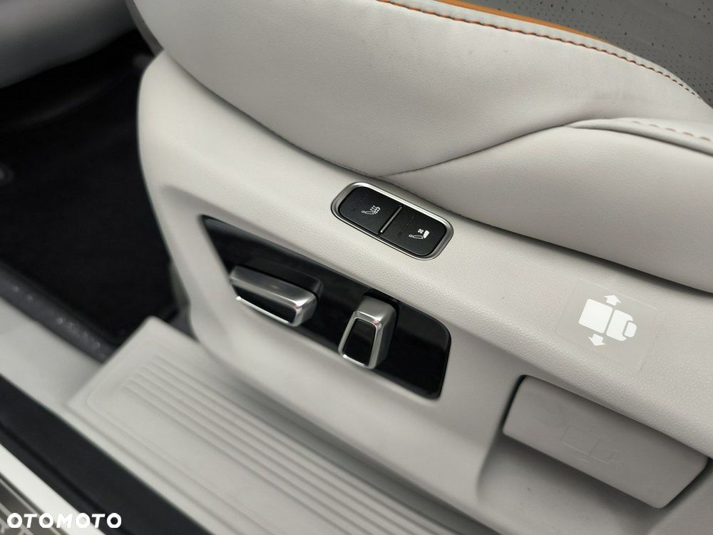 Forthing U Tour 1.5 DVVT GDI DCT - 23