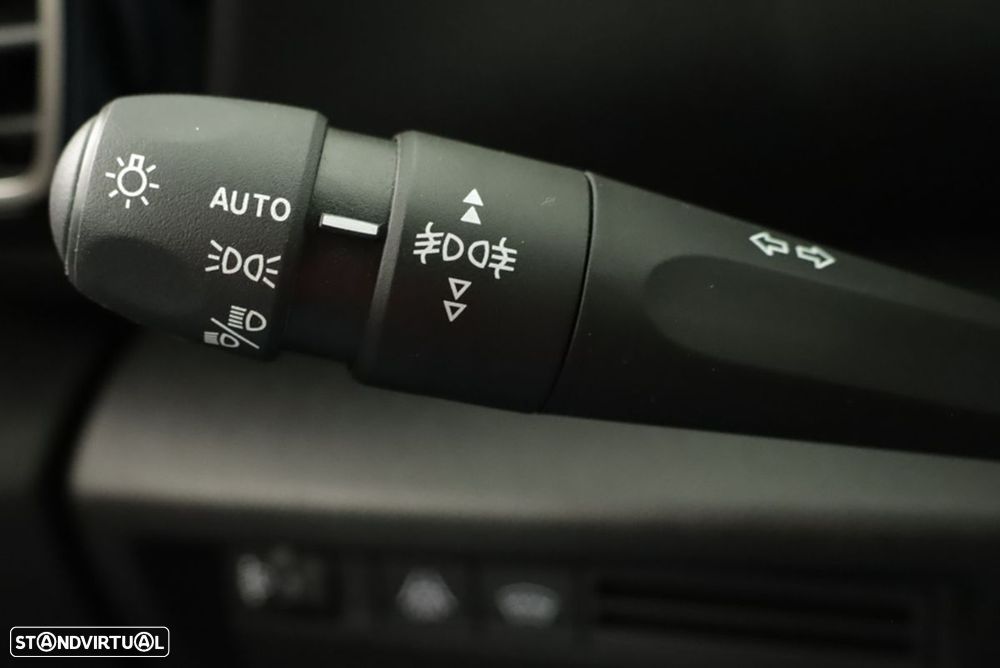 Citroën C4 1.2 PureTech Plus EAT8 - 16