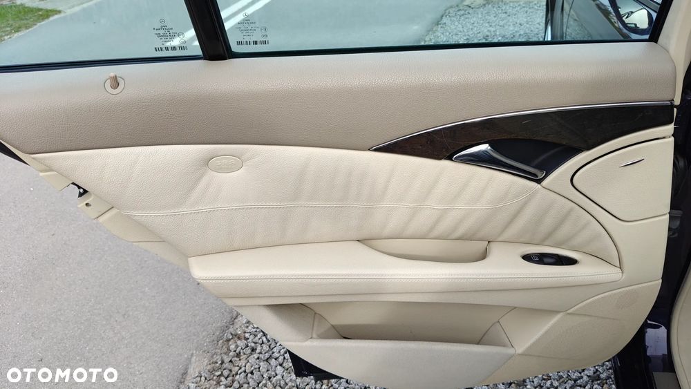 Mercedes-Benz Klasa E 500 Avantgarde - 17