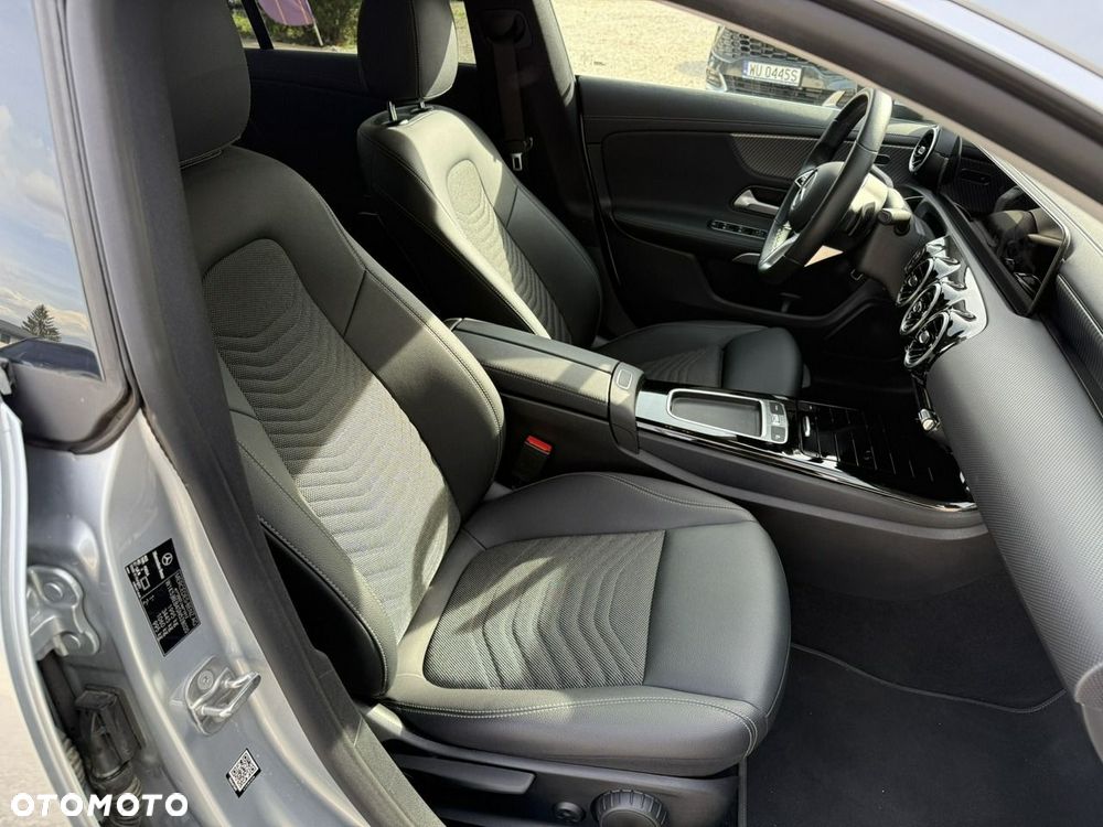 Mercedes-Benz CLA 2024
