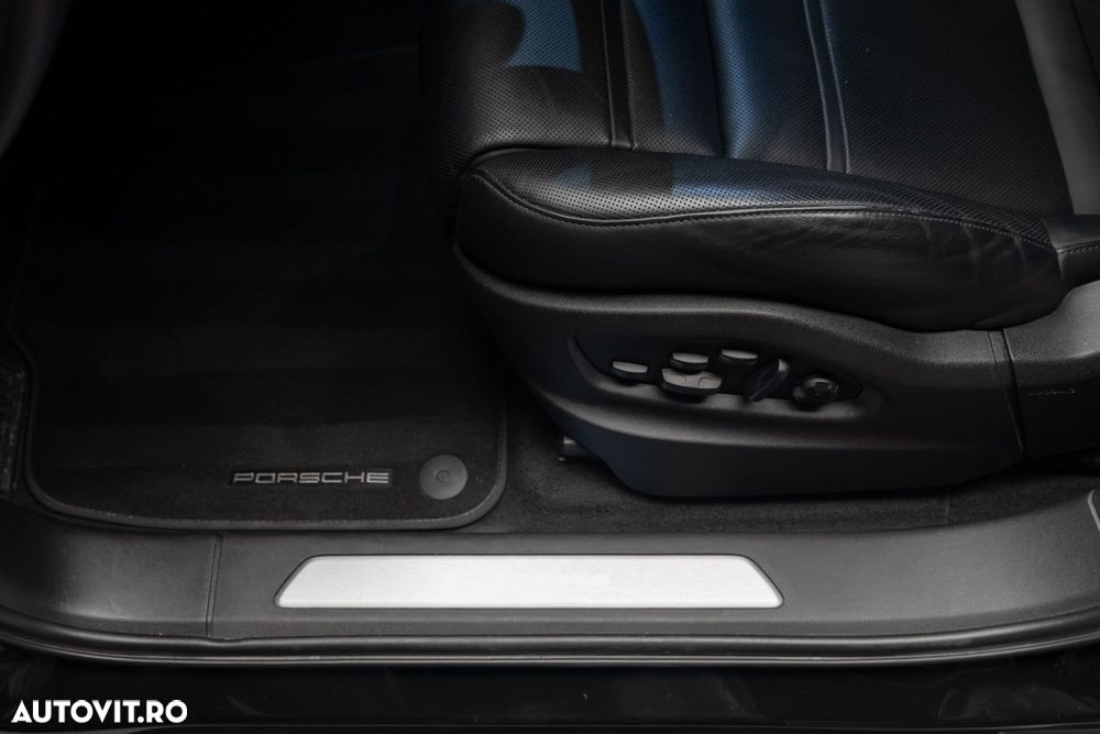 Porsche Cayenne Coupe E-Hybrid Tiptronic S - 15