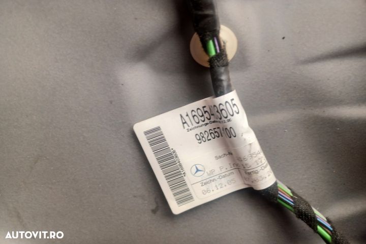 Macara geam fata stanga electrica A1697202979 A1698208326 A1697202979 - 4