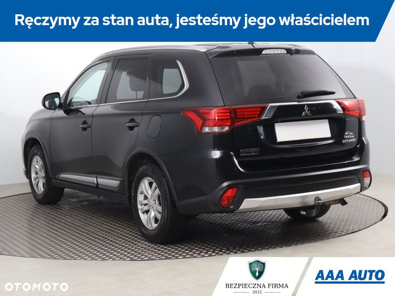 Mitsubishi Outlander - 5