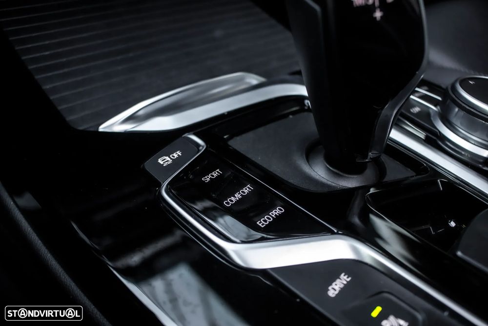 BMW X3 xDrive30e Aut. xLine - 24