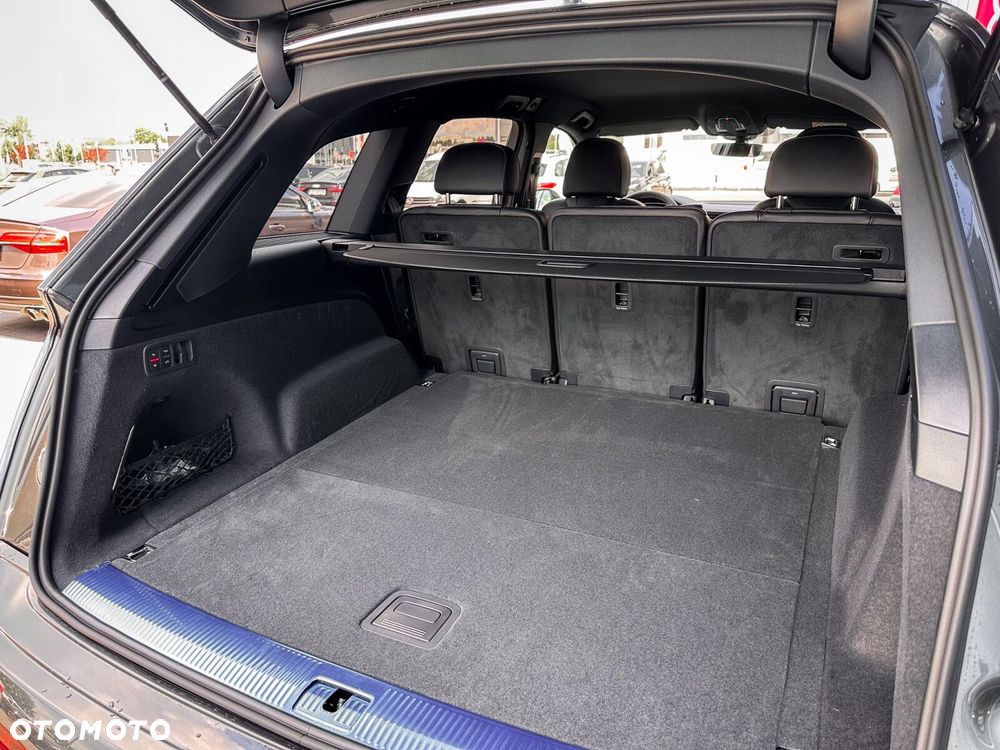 Audi Q7 - 10
