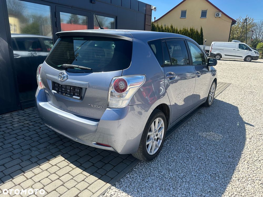 Toyota Verso 1.8 Life - 6