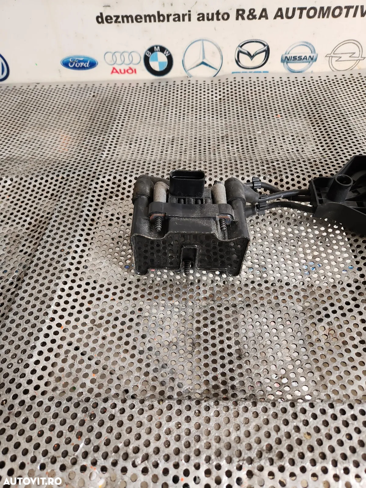 Bobina Inductie Cu Fise Vw Seat Skoda 1.2 Benzina Cod B Fabia Up Polo T-Roc Ibiza Etc - Dezmembrari - 4