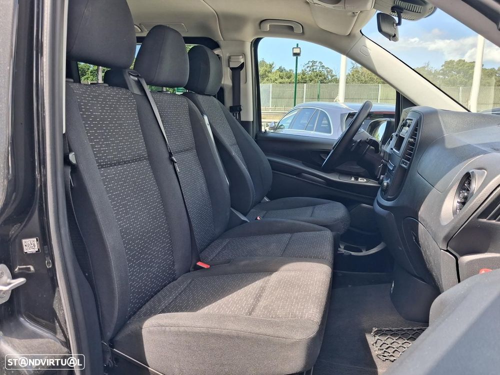 Mercedes-Benz Vito Tourer Compacta Aut. PRO - 14