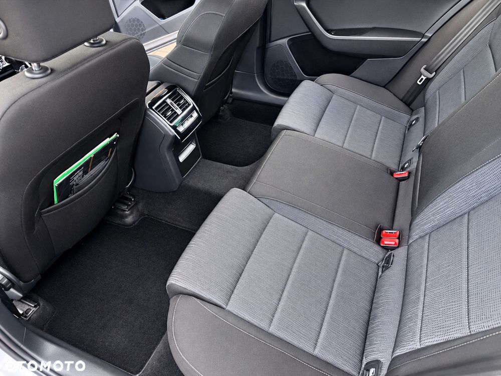 Skoda Superb 2.0 TDI Ambition - 15