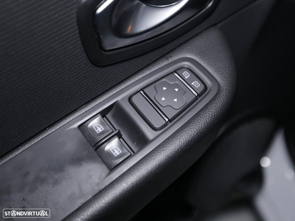 Renault Clio Van 1.5 dCi Zen 2L c/IVA - 11