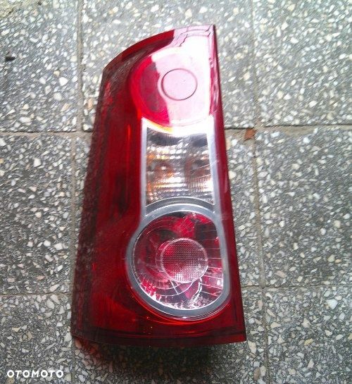 DACIA LOGAN MCV I (2007-2012) LEWA TYLNA LAMPA EUROPA 8200864612 - 1