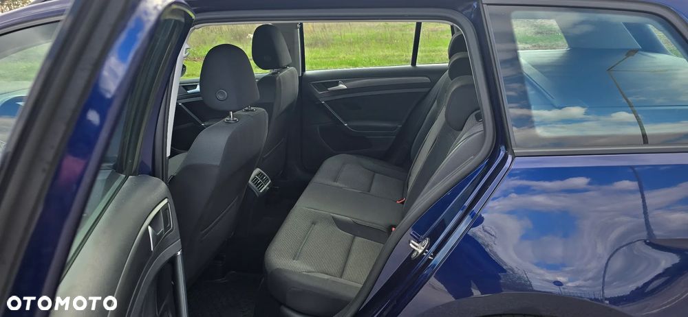 Volkswagen Golf 1.6 TDI BMT Highline - 21