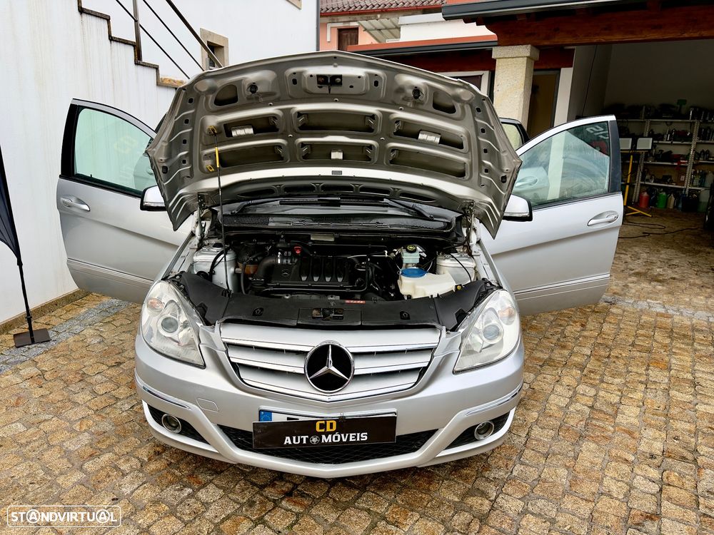 Mercedes-Benz B 180 CDI - 26