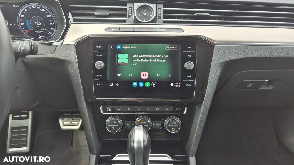 Volkswagen Passat 2.0 TDI DSG Highline - 20