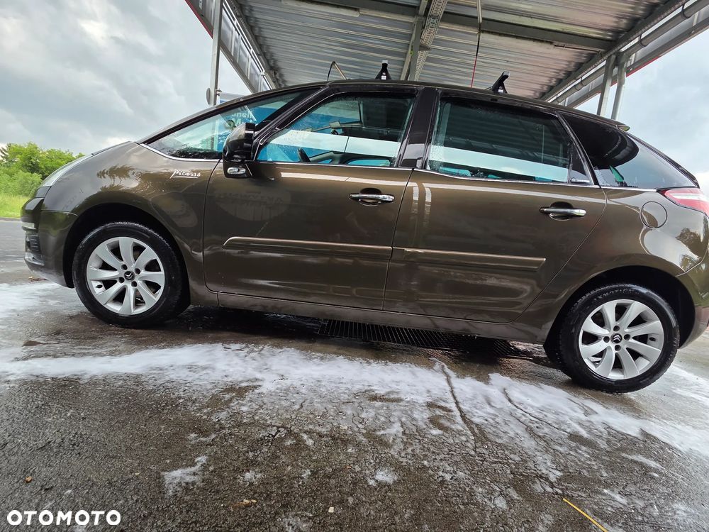 Citroën C4 Picasso 1.6 HDi FAP Exclusive - 4