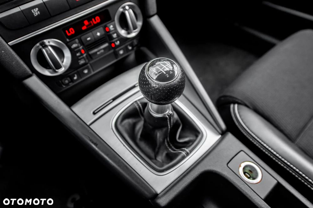Audi A3 Sportback 2.0 TFSI quattro S line Sportpaket plus - 24