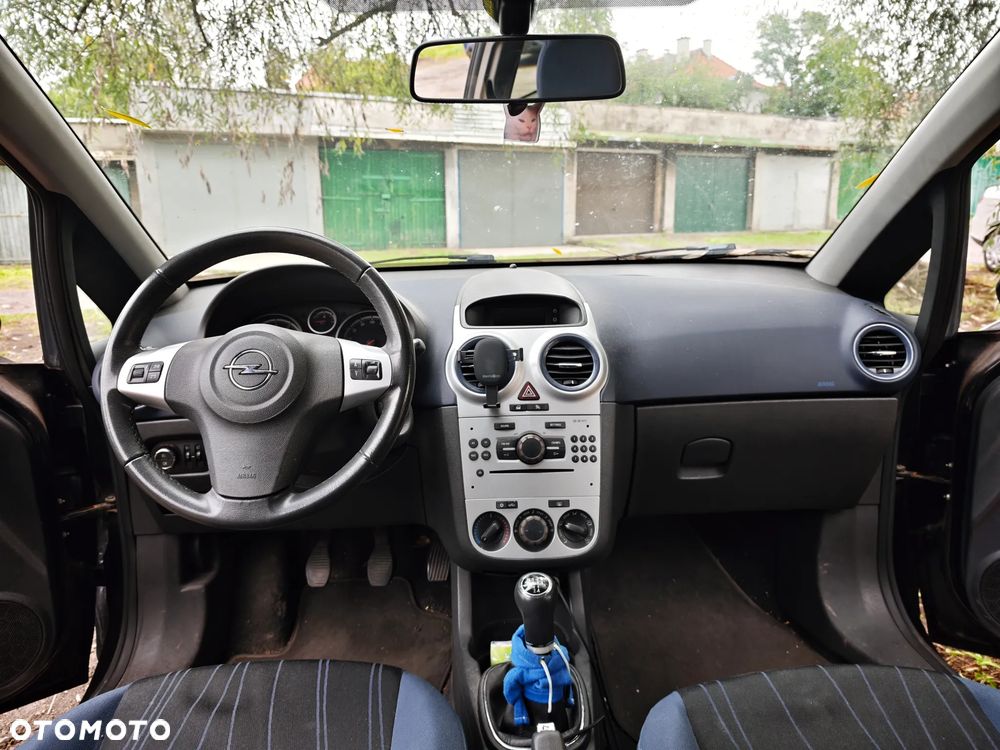 Opel Corsa 1.2 16V - 8