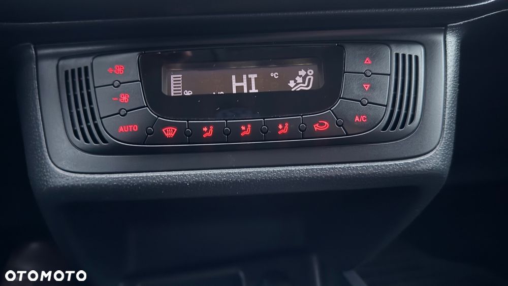 Seat Ibiza 1.4 16V Sport Edition - 24