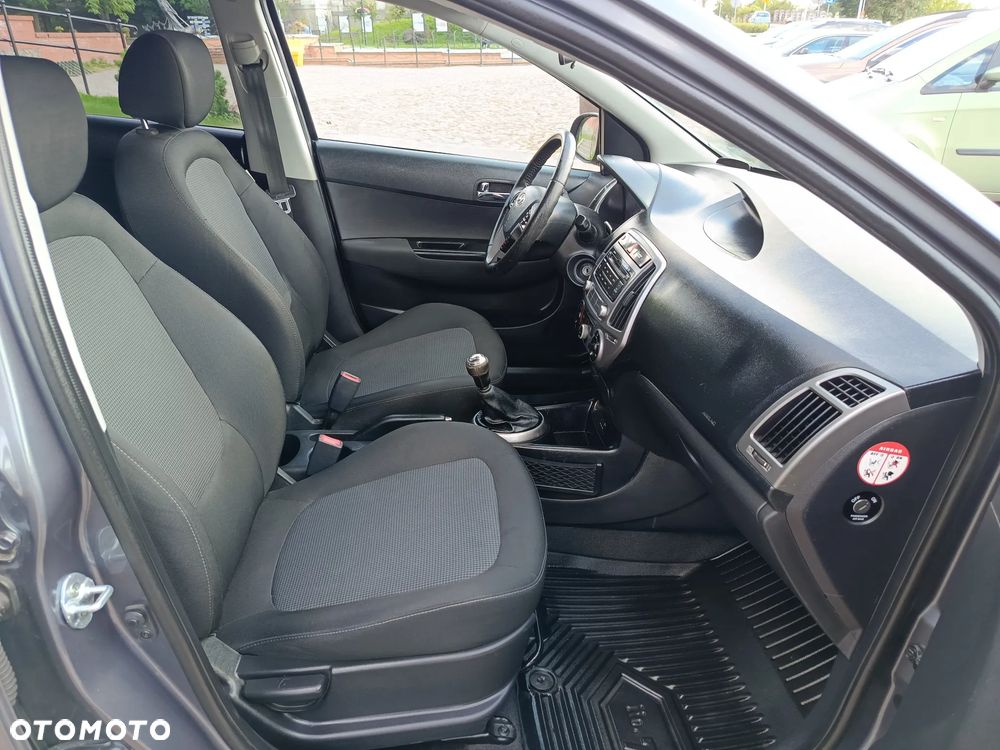 Hyundai i20 - 6
