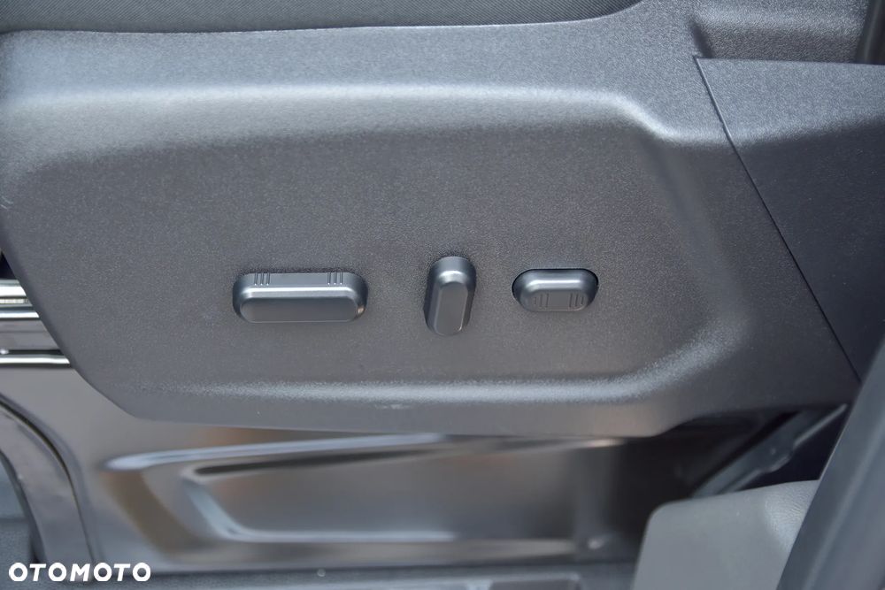 Ford Transit L2H3 Limited - 9