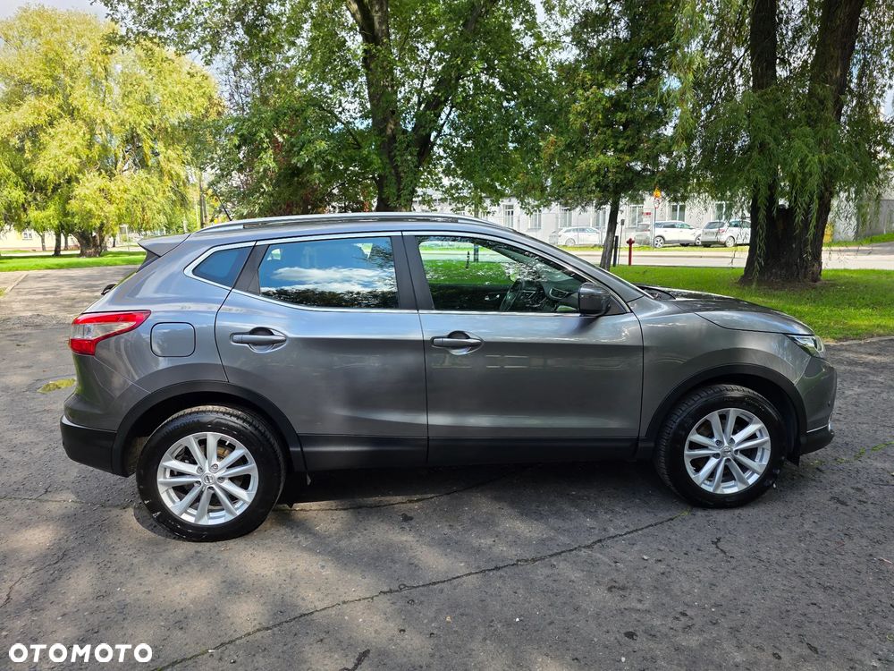 Nissan Qashqai 1.6 DIG-T N-Connecta - 39