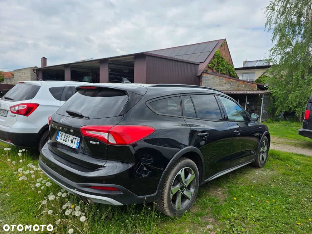Ford Focus 1.0 EcoBoost Hybrid ACTIVE X - 6