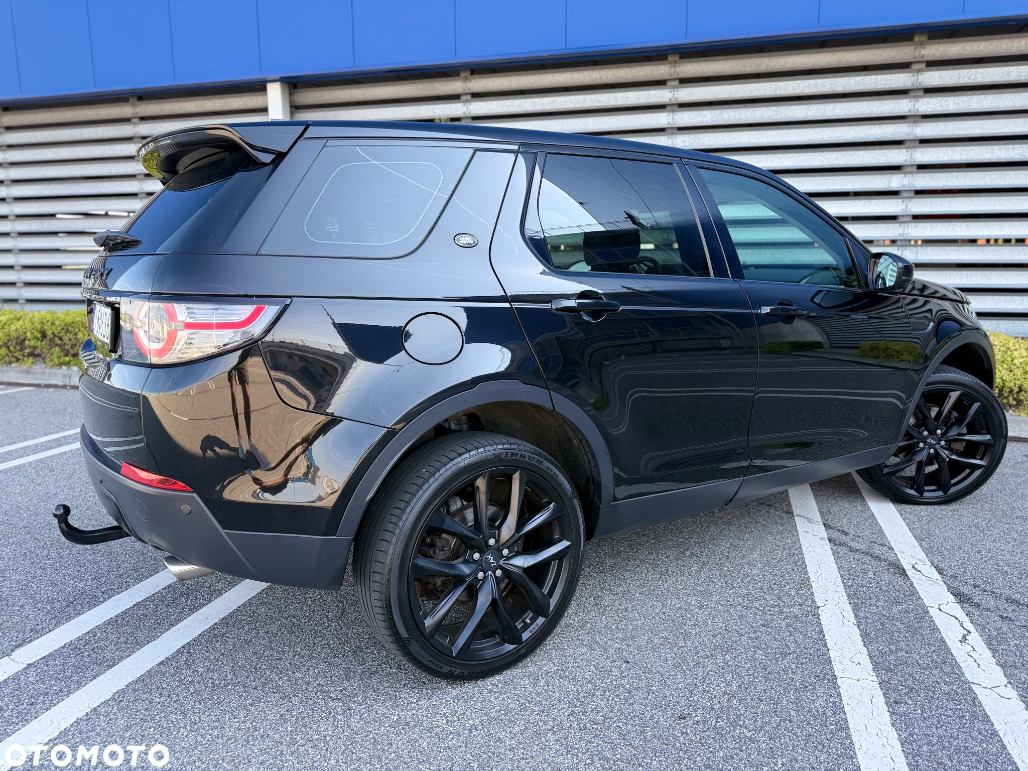 Land Rover Discovery Sport - 30