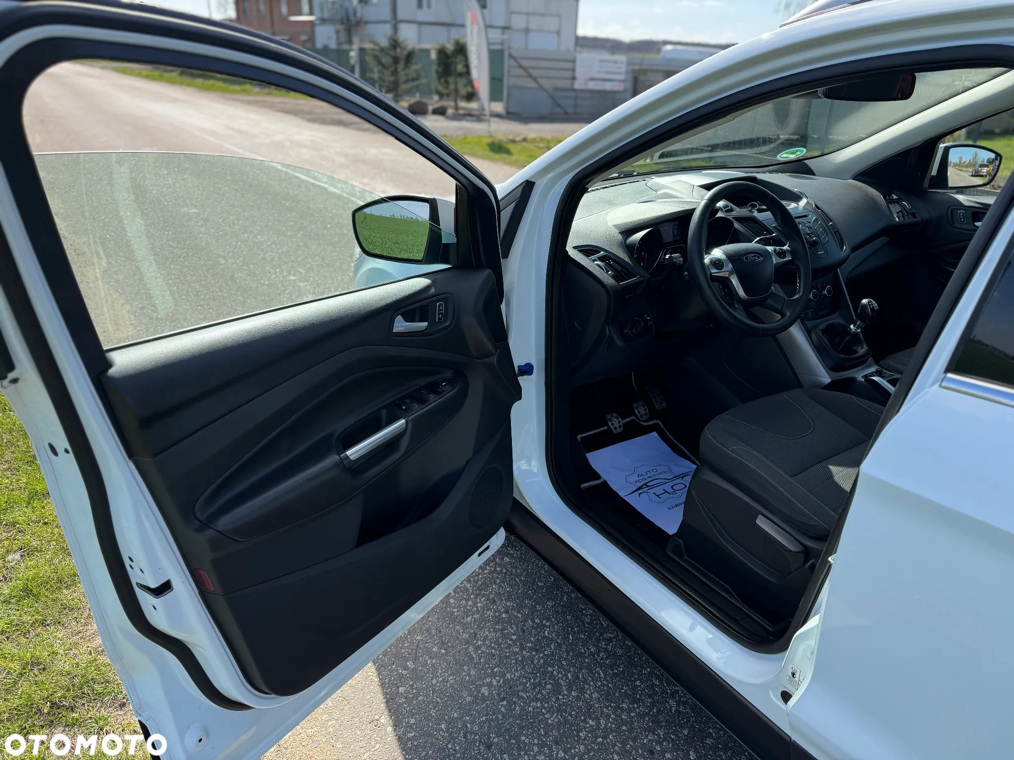 Ford Kuga 2.0 TDCi 4WD Trend - 29