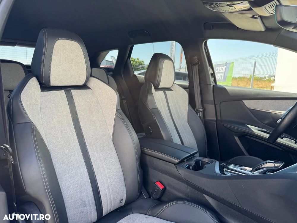 Peugeot 3008 PHEV 300 EAT8 4X4 GT - 13