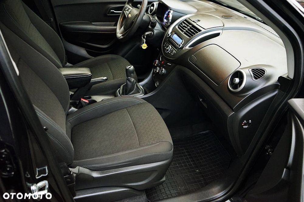 Chevrolet Trax 1.7TD LS - 19