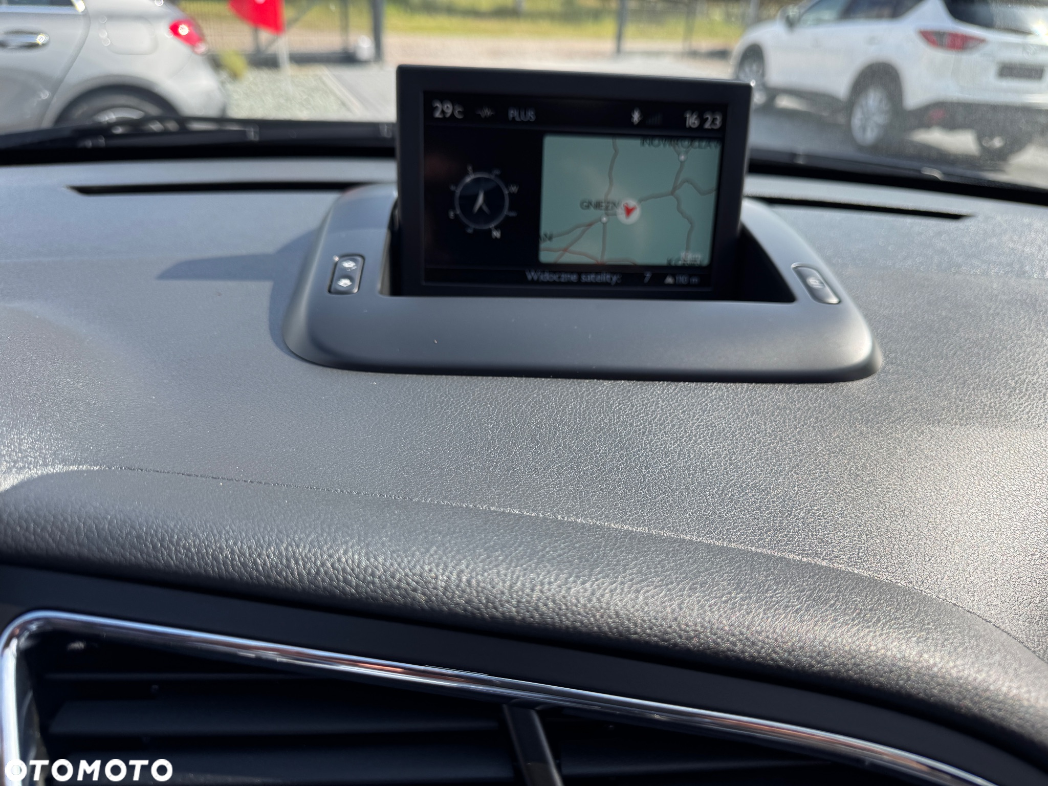 Peugeot 3008 PureTech 130 Stop & Start Allure - 18
