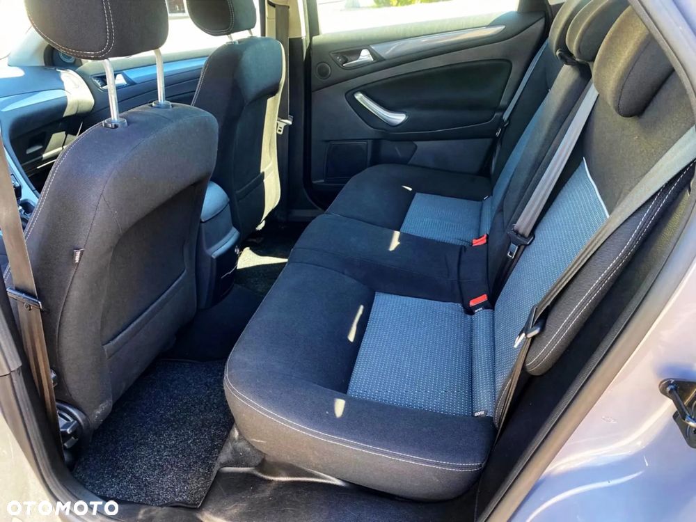 Ford Mondeo - 11