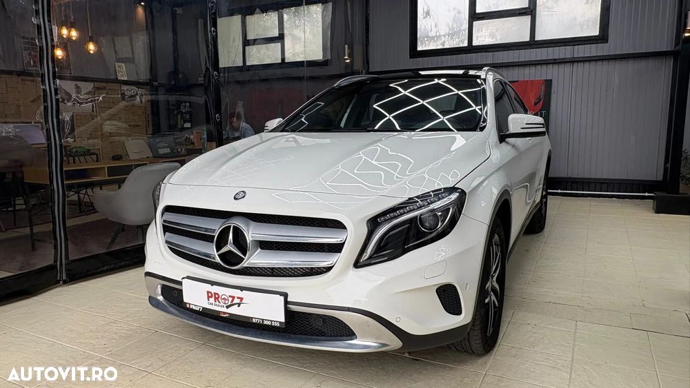 Mercedes-Benz GLA 200 d 4MATIC Aut. - 3