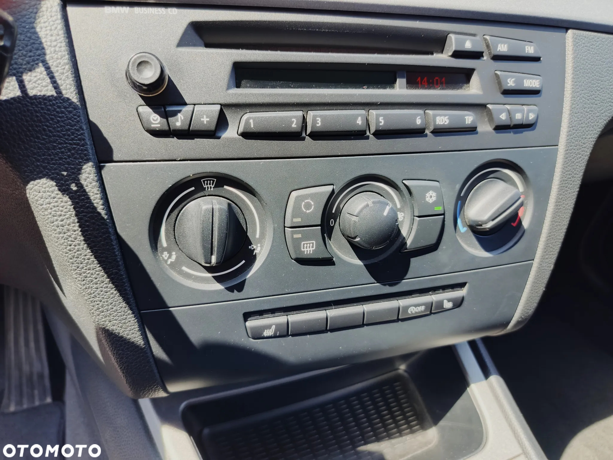 BMW Seria 1 116i - 17