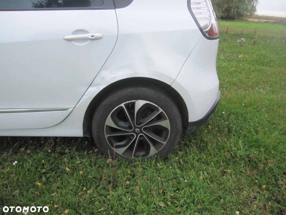 Renault Scenic Energy TCe 130 S&S Bose Edition - 9