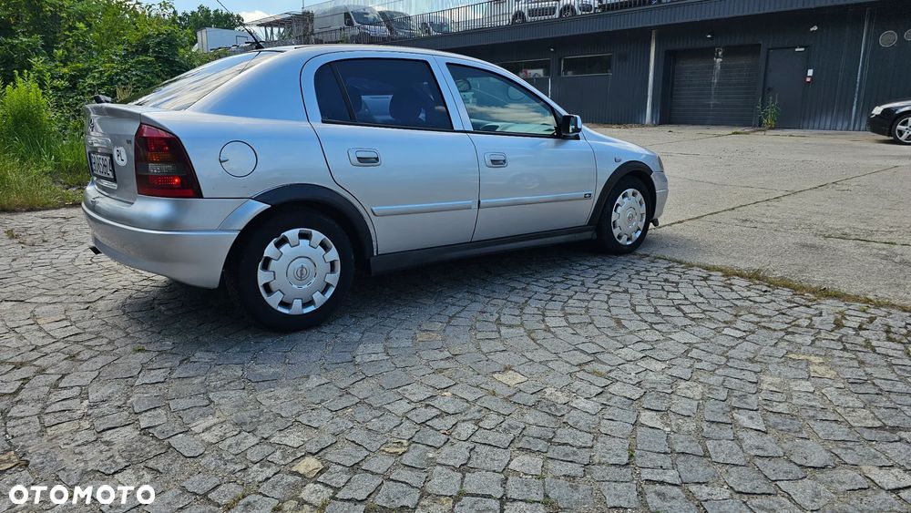 Opel Astra 1.4 Comfort / Cool - 4
