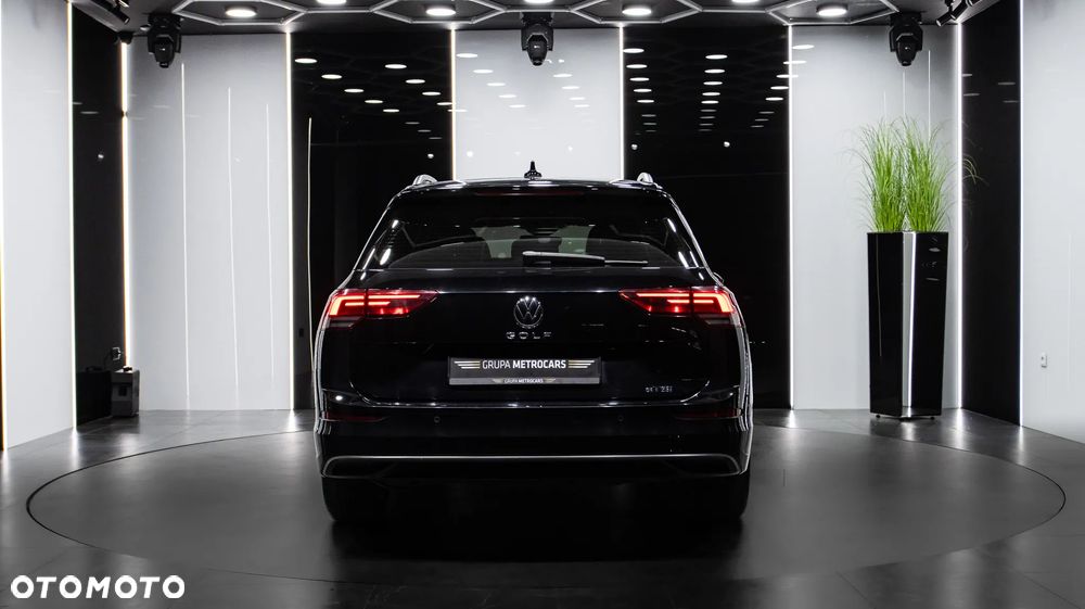 Volkswagen Golf Variant 1.5 eTSI EVO Life DSG - 5
