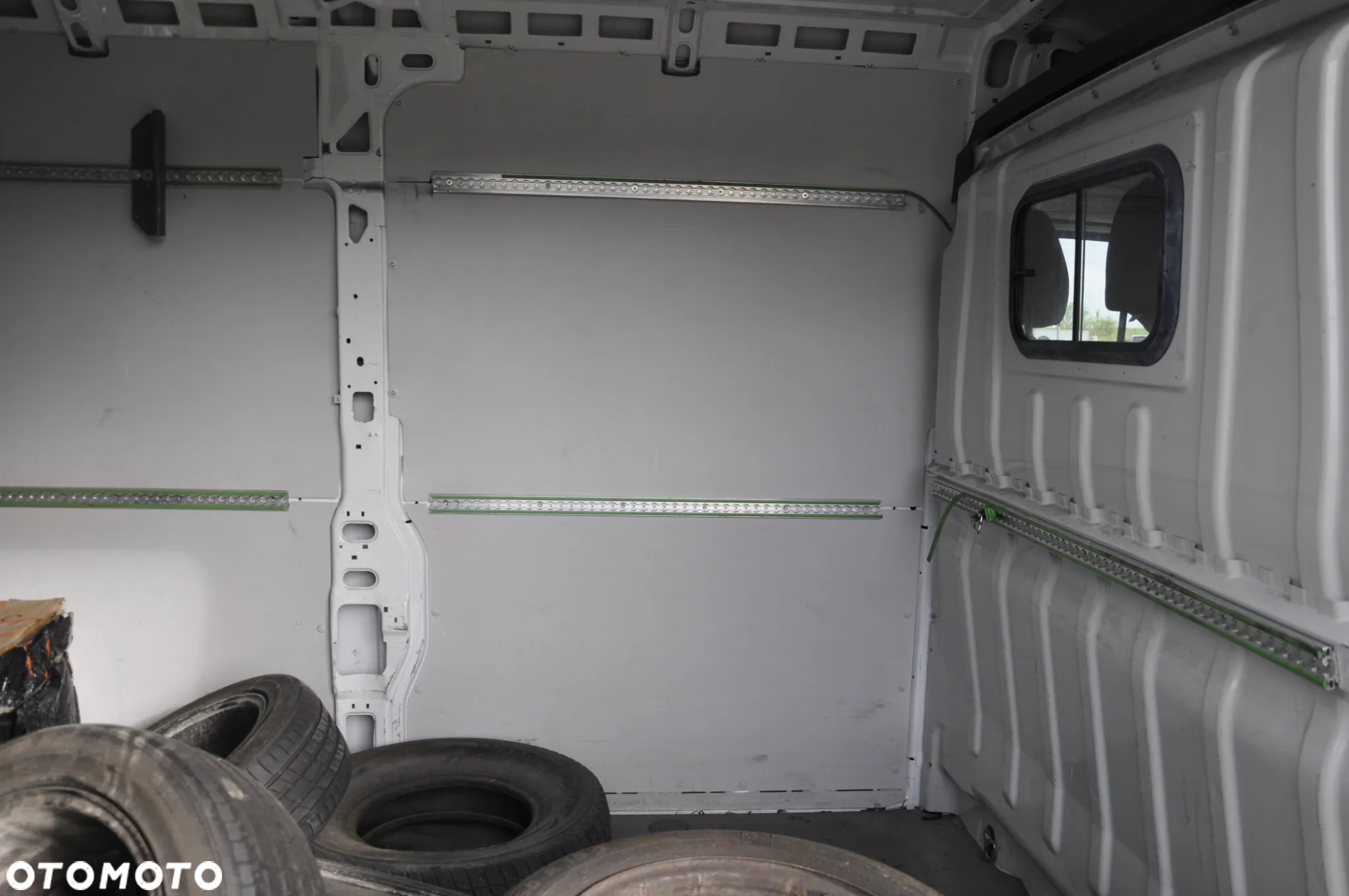 Peugeot BOXER - 24