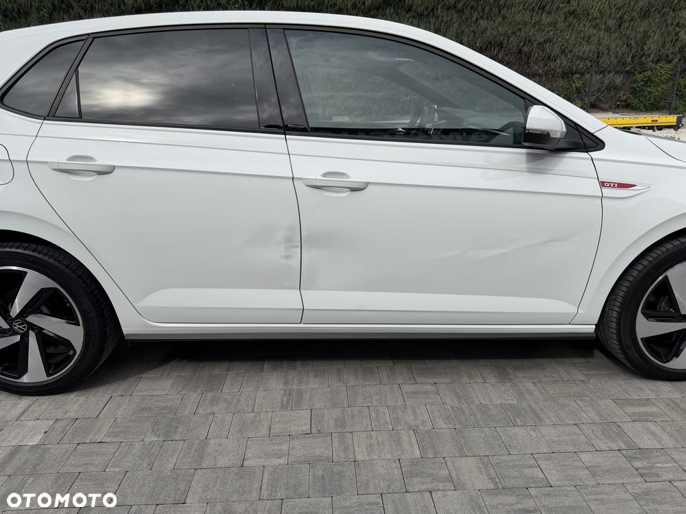Volkswagen Polo - 9