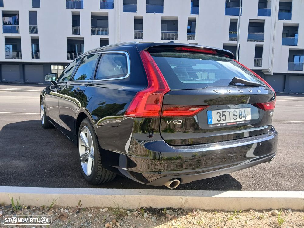 Volvo V90 2.0 D4 Momentum Plus Geartronic - 11