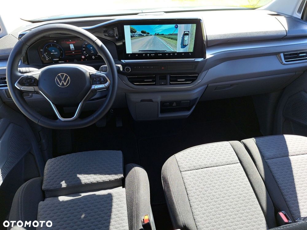 Volkswagen Caravelle - 15