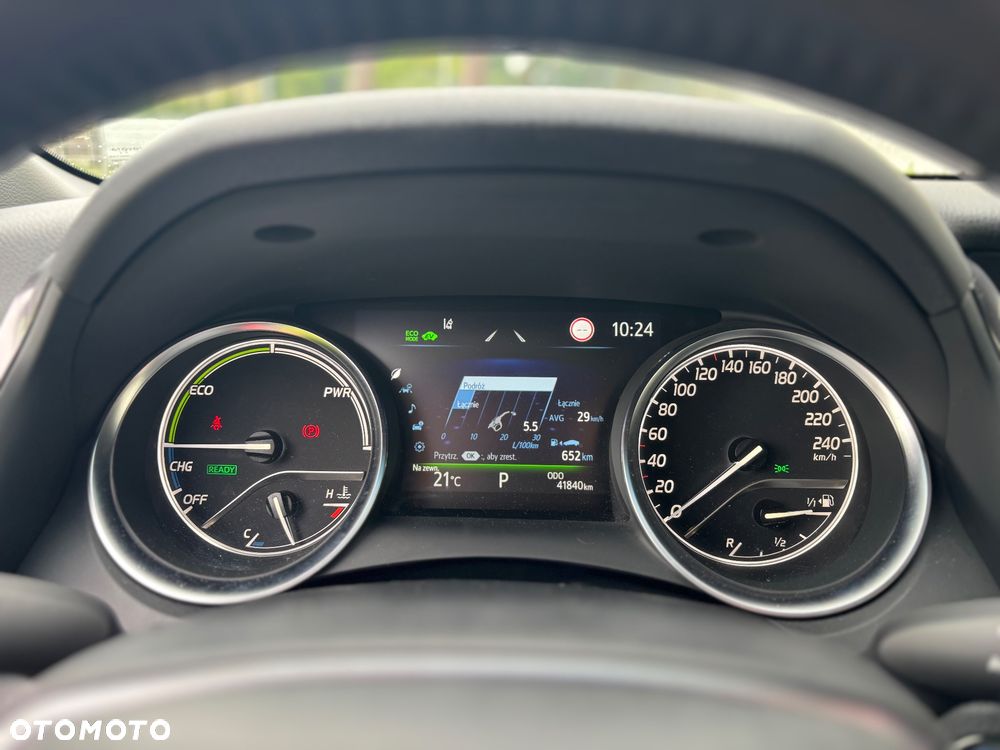 Toyota Camry 2.5 Hybrid Executive CVT - 28