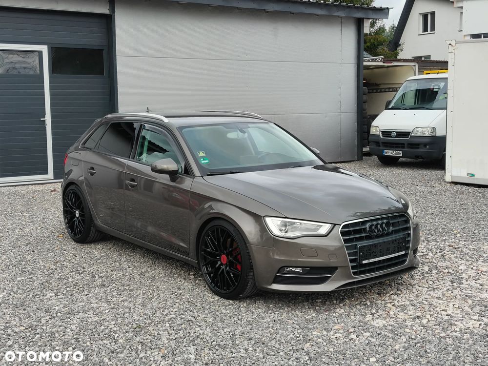 Audi A3 Sportback 1.6 TDI DPF Ambition - 28