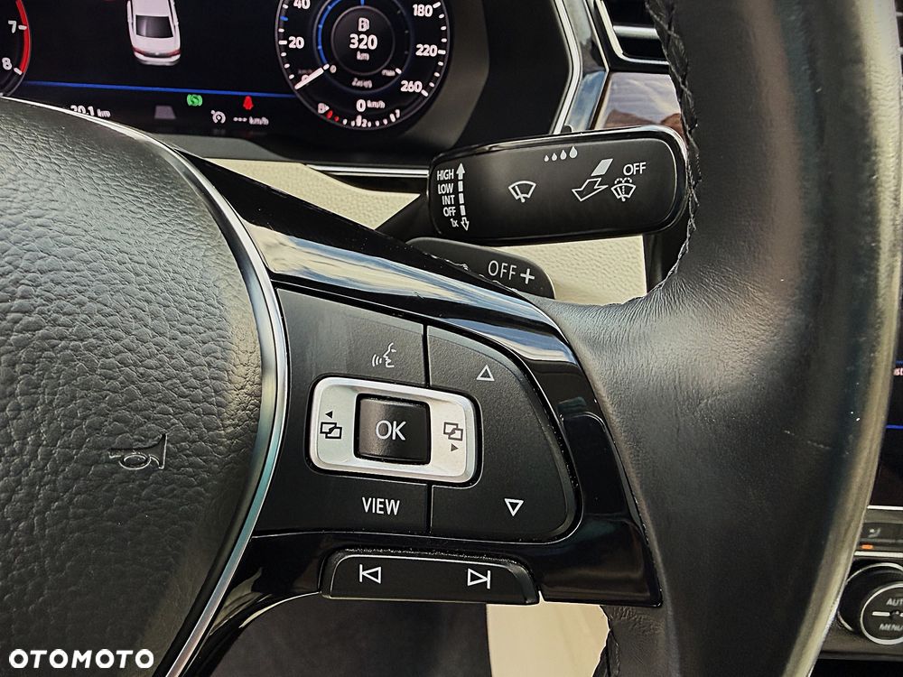 Volkswagen Passat 2.0 TSI 4Mot Elegance DSG - 35