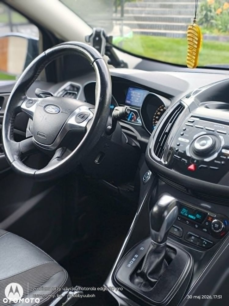 Ford Kuga 2.0 TDCi 4x4 Titanium - 16