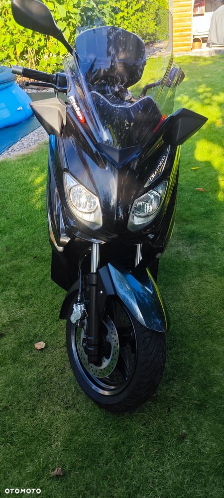 Yamaha X-max - 18